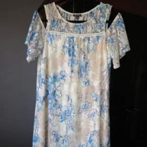 Blue/Beige Womens Top Size 10
